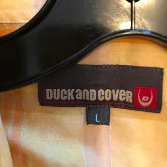 Duck and Cover Men’s Shirt - Picture 4 of 5